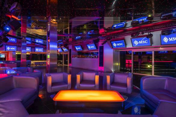 MSC Cruises MSC Orchestra R32 Disco 5 ©MSC Rights - Ivan Sarfatti.jpg